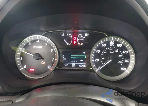 2014 Nissan Sentra Sr z USA, uszkodzony, nr VIN 3N1AB7AP0EY330949